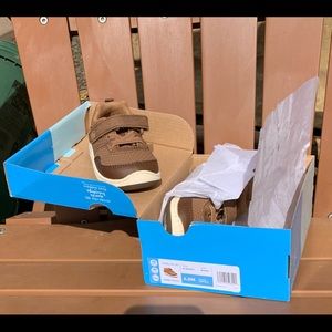 Stride Rite 360 sr Paxton brown toddler shoes 4.5m
